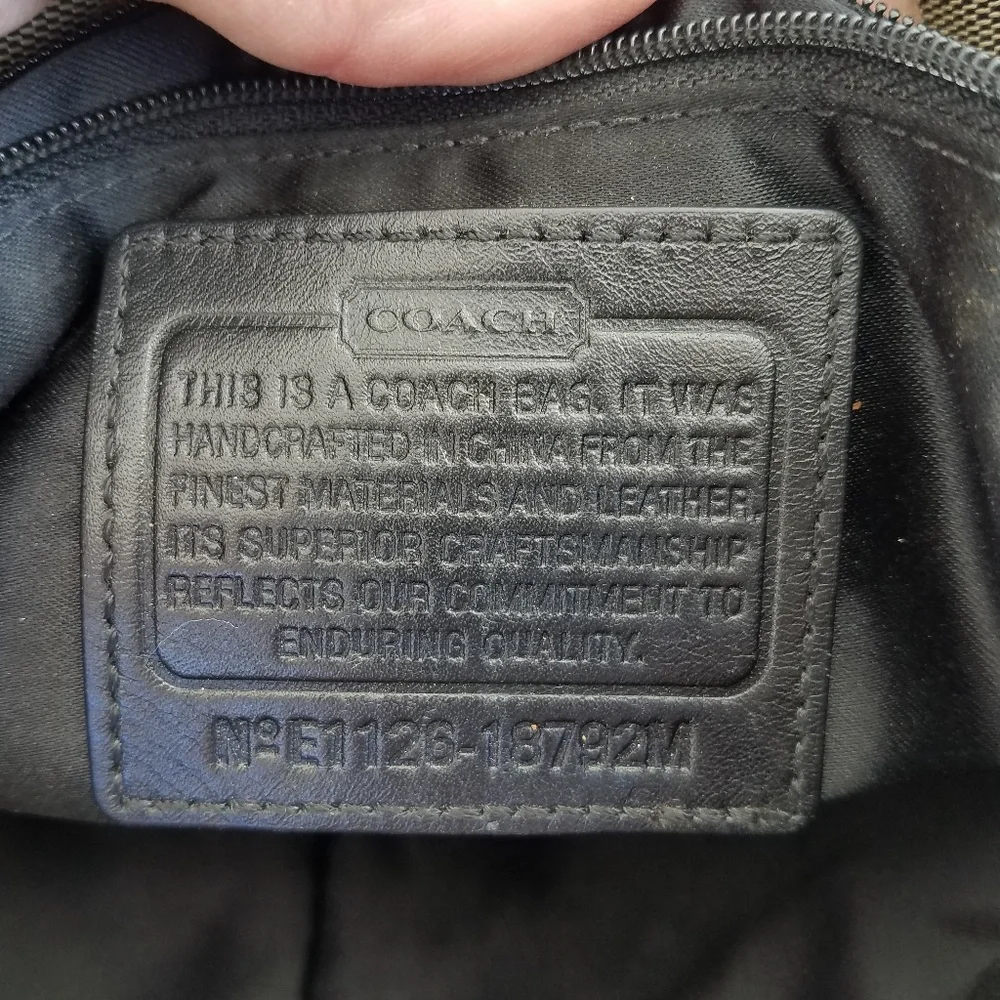 3pc. COACH bundle - Picture 2 of 8